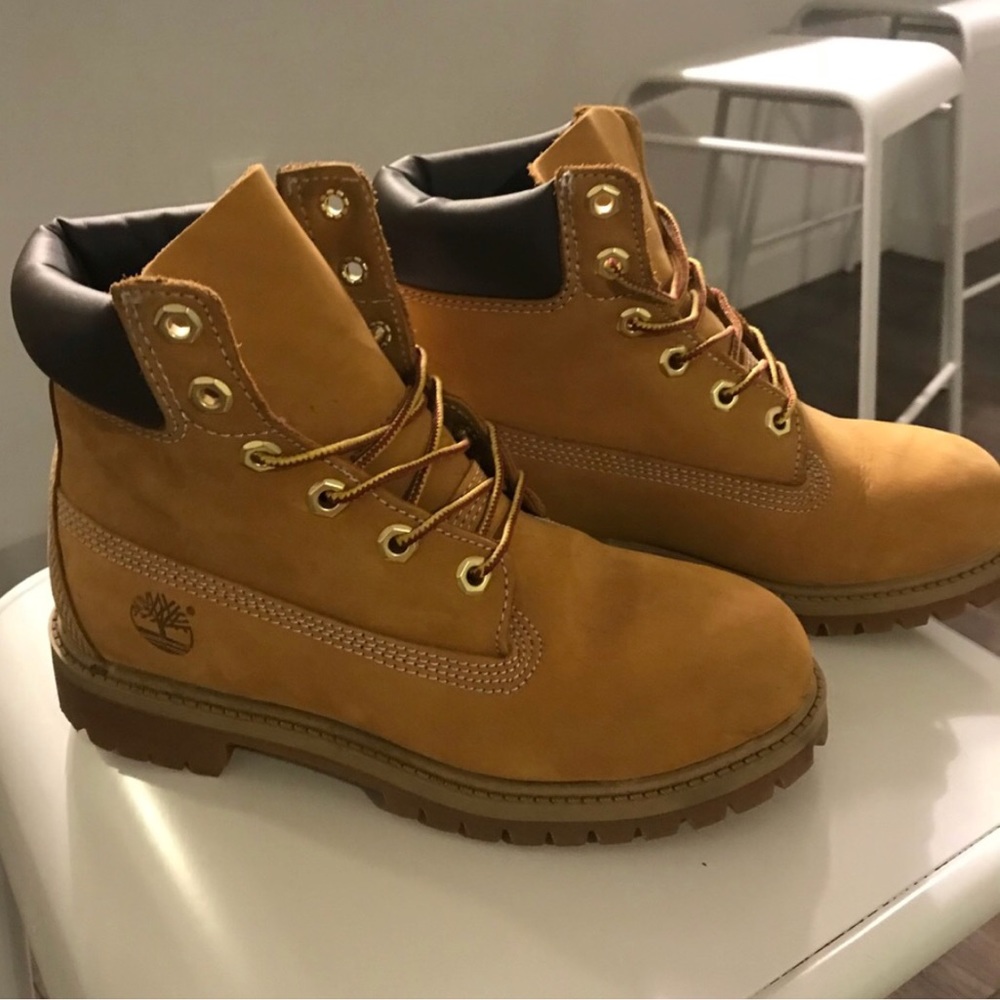 Timberland Size 4 Never Worn